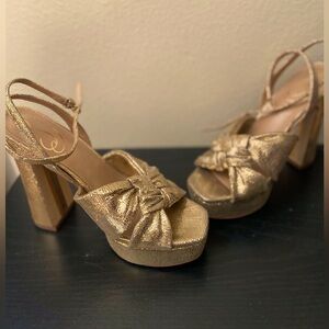 Sam Edelman high heel gold tone